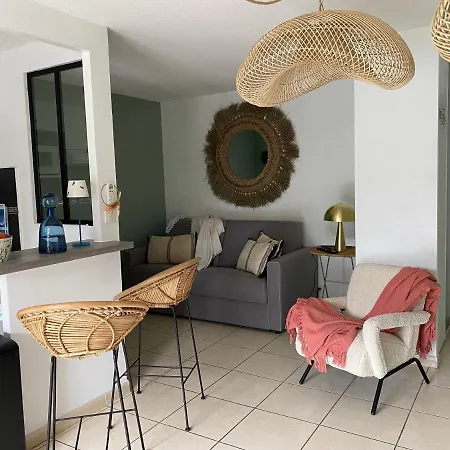 Apartment Bikini